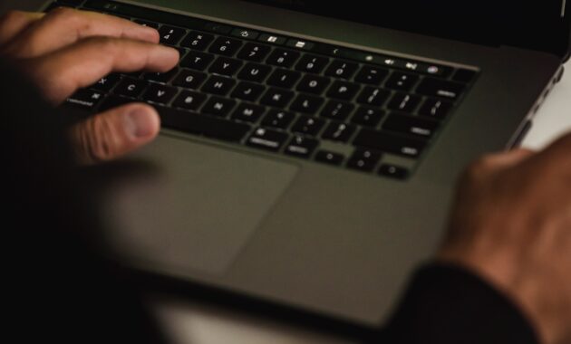 Cara Merestart Laptop Menggunakan Keyboard