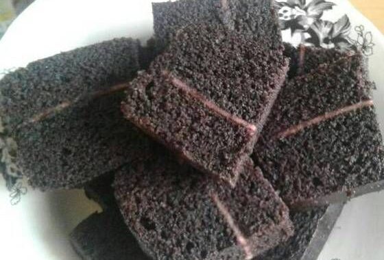 Bolu Ketan Hitam Buat Suguhan Lebaran